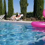 Le Durivum 4* 蒙泰居