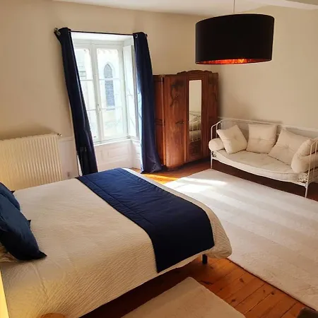 Le Durivum 4* Montaigu-Vendee